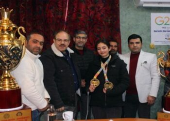 VC IUST Honours Students for Winter Sports Triumph