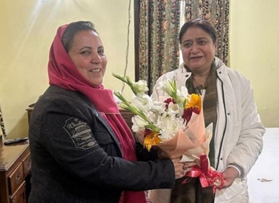 VC KU Prof Nilofer Khan calls on Minister for Higher Education