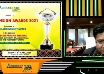 VC, SKUAST-Jammu awarded Lifetime Achievement Award by Agriculture Friday Group