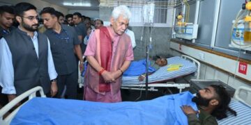 LG Visits SKIMS, Assures Best Medical Care for 39 Injured Amarnath Pilgrims