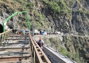 Vulnerable locations an impediment in 4-laning of Kashmir highway, ‘Bailey bridge will be ready by today: NHAI