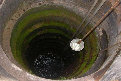 Four people die after slipping into 20-feet well in Kupwara village