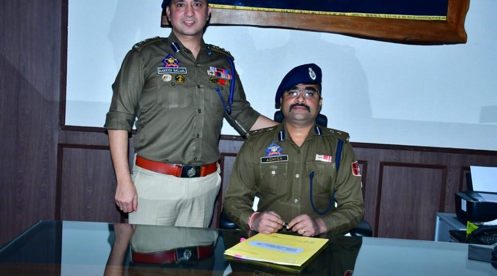 Ashish Mishra Takes Over Charge As SSP Srinagar