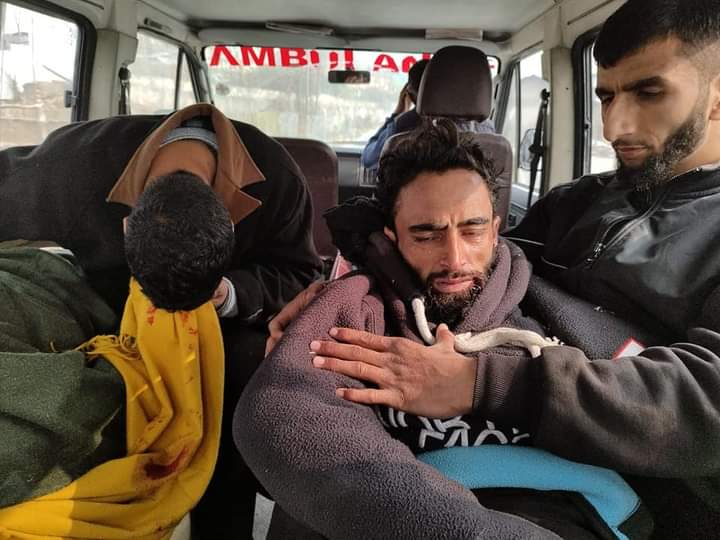 3 person injured in road accident in Ganderbal