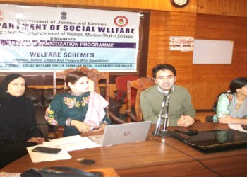 SWD Srinagar Organizes Training, Sensitization Prog on Various Welfare Schemes