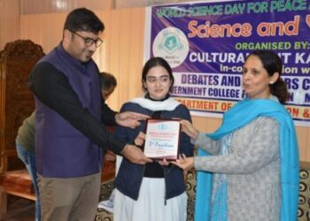 Seminar on World Science Day held at GCW, MA Road Srinagar