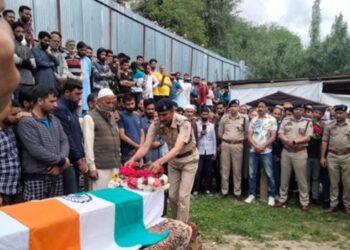 Wreath laying ceremony for Fayaz Ahmad held at Kokernag