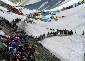 Plea in SC: ‘Restrict Amarnath Yatra, provide live darshan on TV, internet’