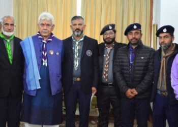 J&K Bharat Scouts & Guides delegation call on Lt Governor