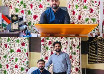 Aadil Manzoor Wani assumes charge as DIO Kupwara