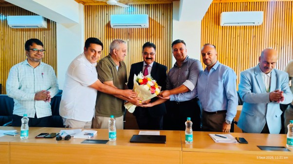 AANITS Executive Committee formally welcomes Dir NIT Srinagar, Prof Anurag Misra