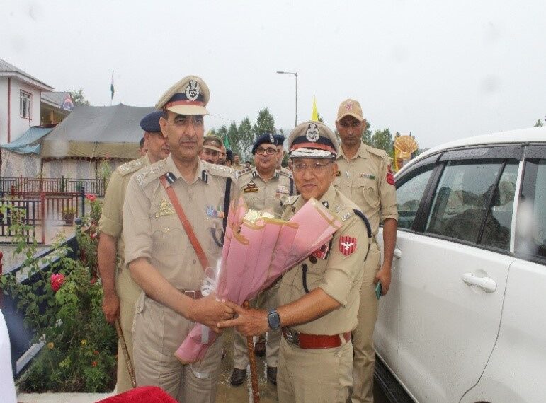 ADGP J&K Armed Police Visits IRP 4th Bn Kupwara