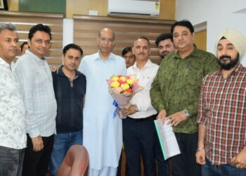 Advisor Nasir Aslam Wani holds interaction with Industrial, Trade Associations of Jammu