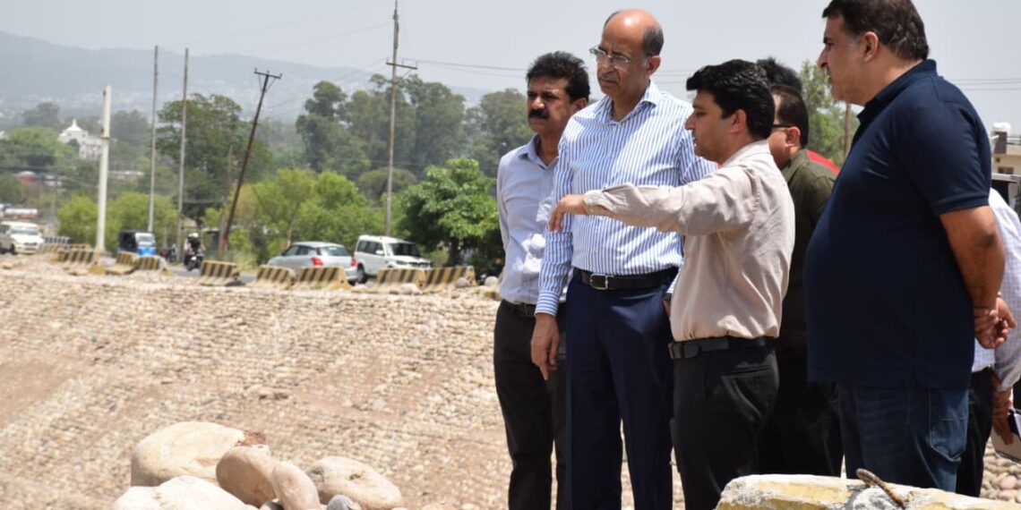 Advisor to CM reviews New Assembly Complex construction, inspects dev works in Jammu
