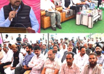 Aijaz Asad visits Vibrant Villages Shahpur, Nangali in Poonch