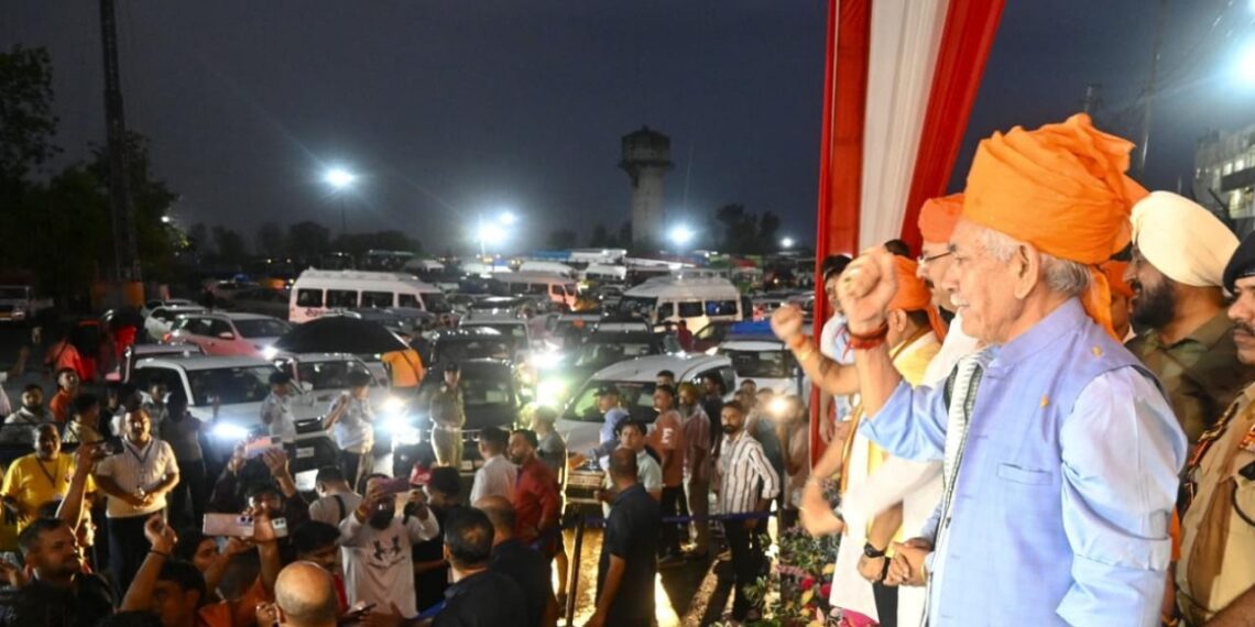 “Shri Amarnath Ji Yatra-2025”; Lieutenant Governor flags off the first batch of pilgrims of Shri Amarnath Ji Yatra