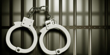 Terrorist Associate held in Kulgam; Explosive substance & incriminating material recovered: Police