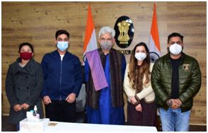 J&K’s artists featured in ‘Pyaara Jammu Kashmir’ song meet LG