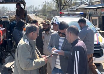 ARTO Baramulla cracks down on Traffic Violators; 25 DL Suspensions Initiated