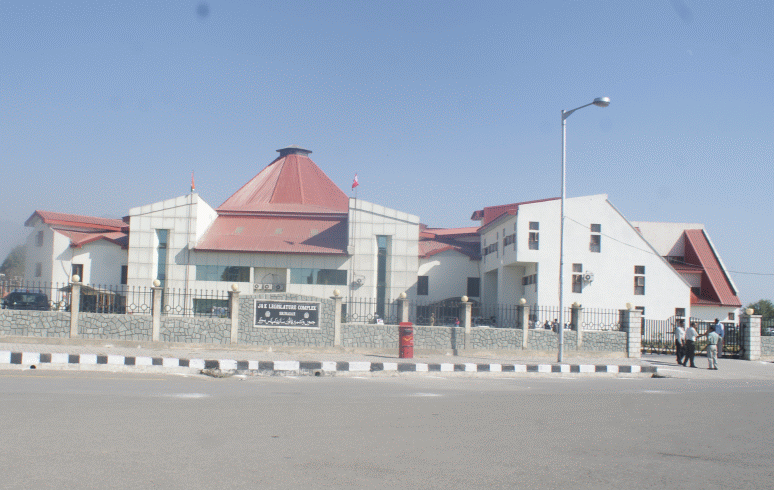 Delimitation exercise: Associate members have limited advisory role