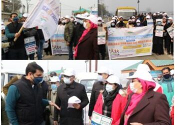 Azadi Ka Amrut Mohatsav: DC Srinagar flags-off Walkathon under “Eat Right Challenge” at Nehru Park
