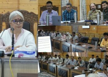 DC Bandipora reviews preparations for Har GharTiranga 2026