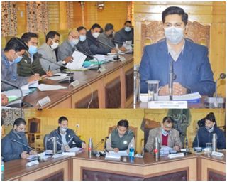 DDC B’pora chairs DLRC/ DCC meeting, Reviews performance of banks