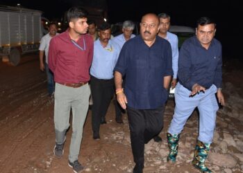 Dy. CM visits affected stretch of NH-44 at Thard Udhampur, Directs authorities to expedite restoration process