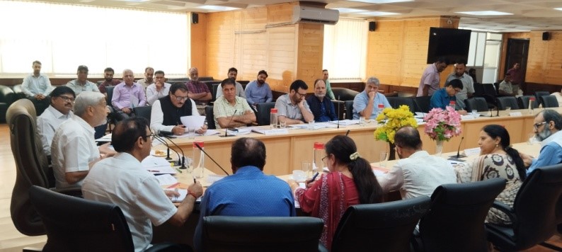 PAC holds meet at Srinagar, discusses Audit Paras of HUDD