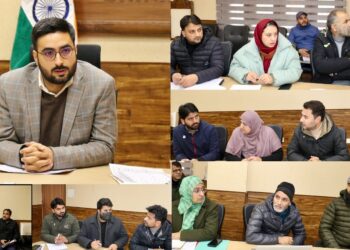 DC Srinagar Reviews Aadhaar & Birth,Death Registration Progress