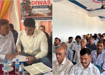 DC Jammu listens to public grievances at Akhnoor