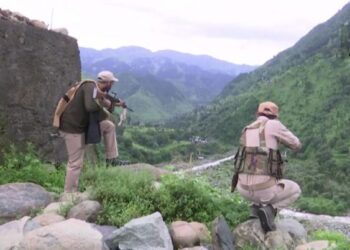 4 soldiers killed in militant attack on army camp at Rajouri, 2 attackers killed