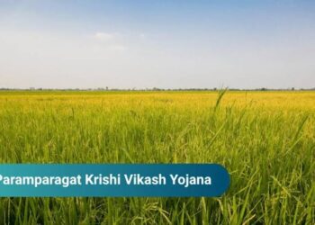 CAO Srinagar Flags Off 60 Progressive Farmers for Exposure Visit under PKVY