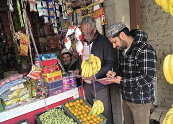 Market checking, decongestion, anti-encroachment drive conducted in Bhaderwah town
