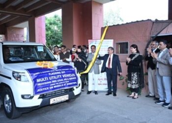 Chief Justice flags off Multi Utility Vehicles for strengthening legal aid outreach across J&K