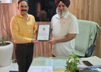 CMO Jammu honoured with Ops Sindoor Commandant Commendation Roll by 101 Bn. BSF
