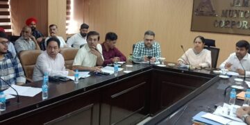 Commr Secretary H&UDD reviews SASCI flood restoration works in Jammu, conducts on-site inspections