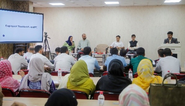 CUKashmir holds capacity building workshop on Labour Codes