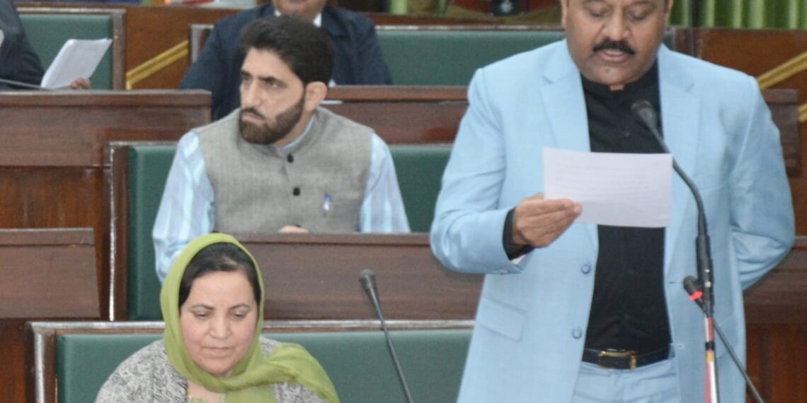 Robust Road Networks Key to Socio-Economic Growth: Dy CM   