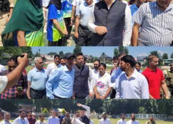 DC Anantnag inaugurates U-17 Girls Cricket Tournament