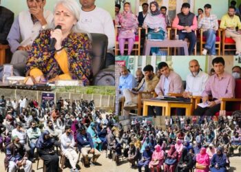 DC Bandipora hears Public Grievances at Mega Block Diwas in Ketson