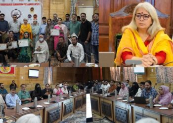 DC Bandipora felicitates 25 Gram Panchayats with Gold Category TB Free Panchayat Awards