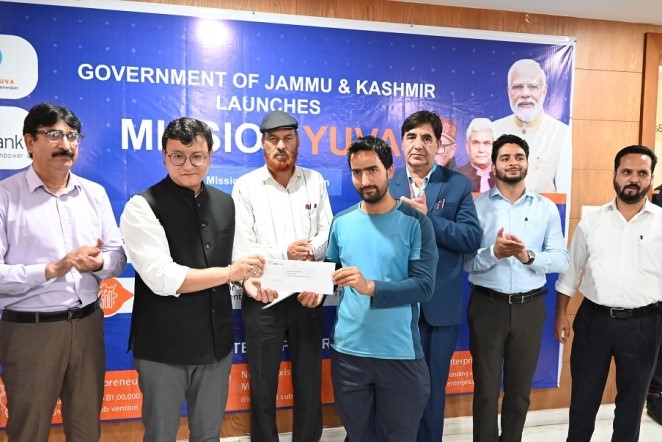 DC asks unemployed youth to avail benefits of various govt. schemes to build sustainable livelihoods