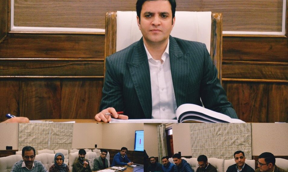 DC Budgam chairs DLIC Meeting, approves 382 Cases under Mission YUVA