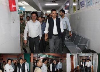 DC B’gam conducts surprise inspection of Distt Hospital, Directs efficient & compassionate public health service delivery