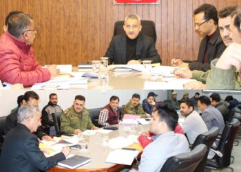 Sufficient stock of LPG, petrol available in Reasi: DC asks for smooth distribution, check on black-marketing