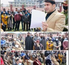 DC Srinagar holds Grievance Redressal Camp at Shalteng