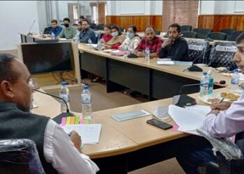 DC Jammu reviews functioning of revenue department