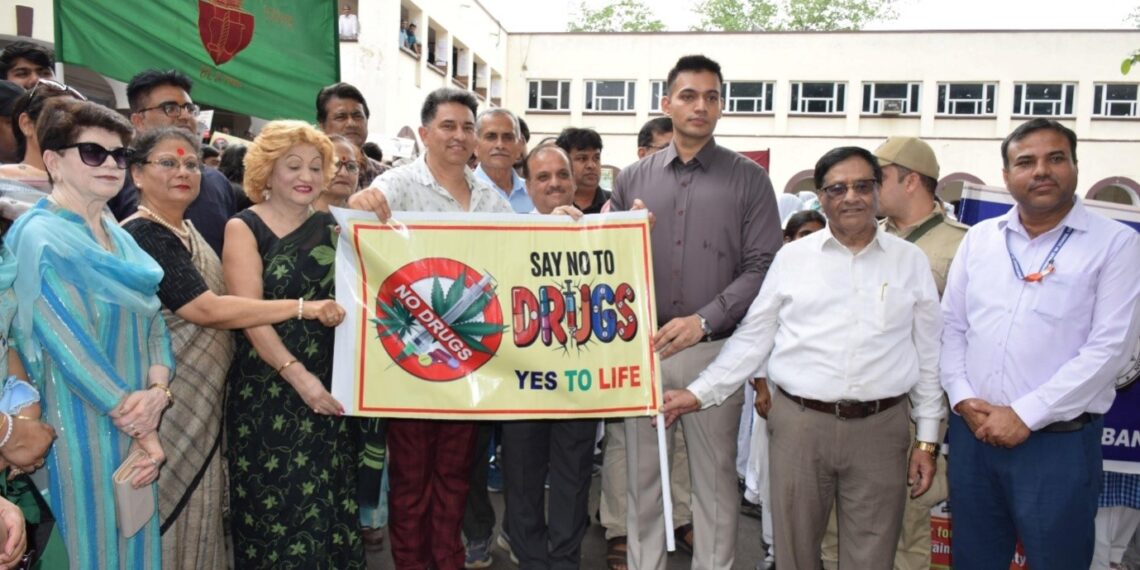 DC Jammu flags off anti-drug rally under NashaMukt Bharat Abhiyan