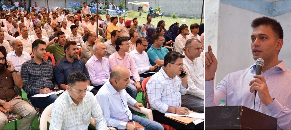 DC Jammu chairs Block Diwas at remote Kathar village of MairaMandrian